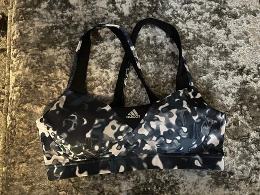 Buy & Sell Essex Chelmsford - Photos for New Adidas sports bra