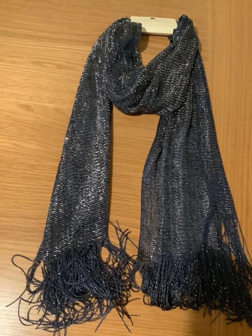 Buy & Sell East Sussex Eastbourne - Photos for New sparkly scarf