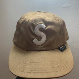 Supreme S Logo Cordura Brown currently on StockX £140.

Mint condition! Used only a few times.

Decent offer might be accepted.

Only collection.