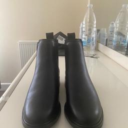 Brand new black Clarks Chelsea boots size 5.5 uk - 39 eu. Normal price £110