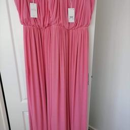 x2 Bridesmaid dresses - BNWT.
Pair of blush pink strapless bridesmaid dresses from NEXT (Bridal range), both in size 12.
Originally £75 per dress.
BRAND NEW WITH TAGS - only tried on, never worn.
