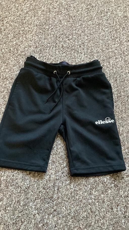 Buy & Sell West Midlands Sandwell - Photos for Ellesse shorts