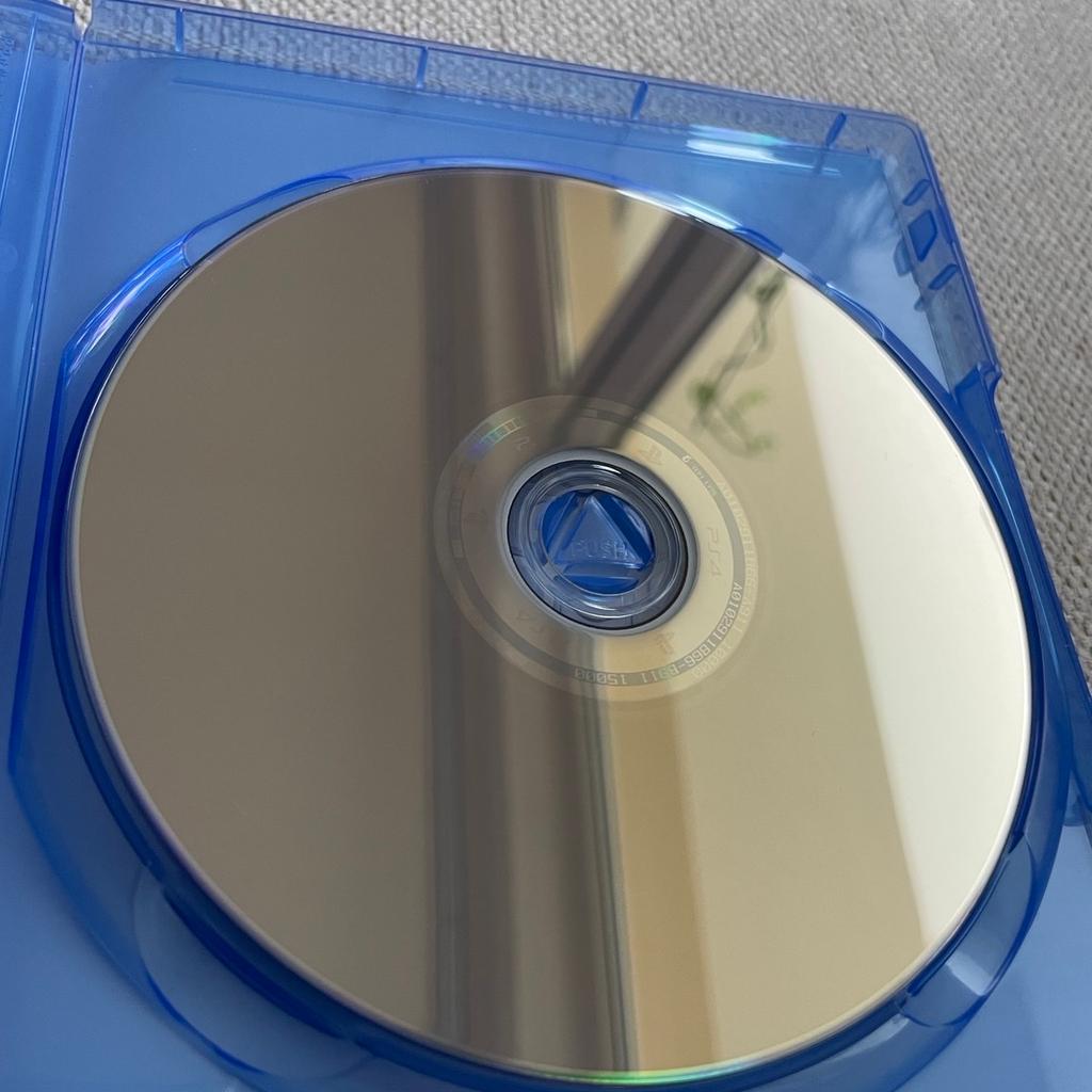 Ich verkaufe das Spiel Fifa 18 für die Playstation 4. Wie auf den Bildern zu sehen ist, ist die CD absolut Kratzerfrei!

Wenn keine Abholung möglich, entstehen zusätzlich zu dem angezeigten Verkaufspreis noch Versandkosten!

Privatverkauf: keine Rücknahme, Gewährleistung oder Garantie!