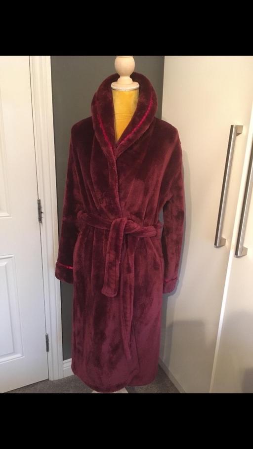 Buy & Sell Derbyshire Chesterfield - Photos for Luxury dressing gown size small