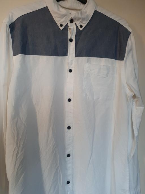 Buy & Sell Leicestershire Oadby and Wigston - Photos for (M) Men's shirt