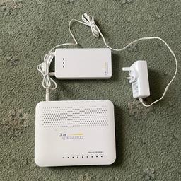 BT Openreach Huawei EchoLife Router HG8240

In good working order, come with original powder unit

Used for 18 months, switched to different service provider hence no longer need it

Cash and collection, or delivered for an extra £3.49 via Royal Mail