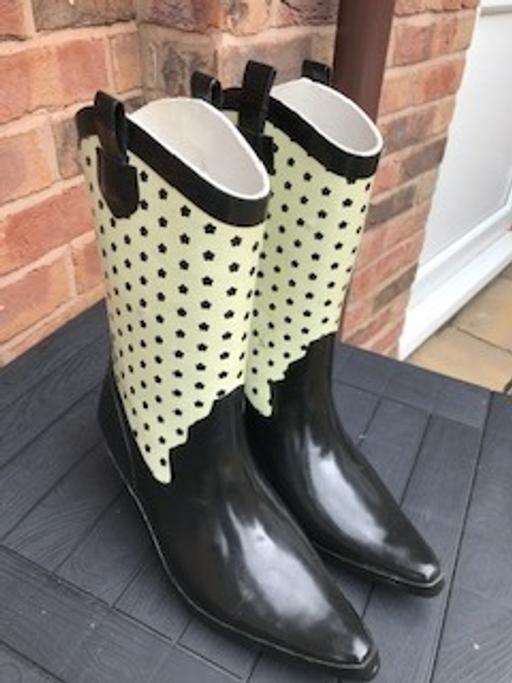 Buy & Sell Wrexham - Wales Wrexham - LL13 - Photos for Faith, ladies/girls fashion Wellington boots