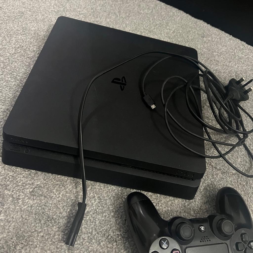 Like new - Hardly used, well looked after not even used much. All working, coming with the cables and a latest controller (V2). Collection only (M28 3EU), or can drop off for extra. Price is cheap as it is.