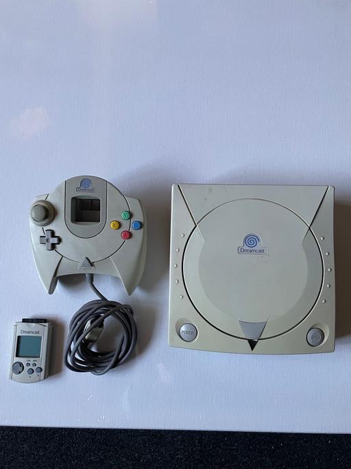 Buy & Sell Surrey Reigate and Banstead - Photos for Sega Dreamcast Console