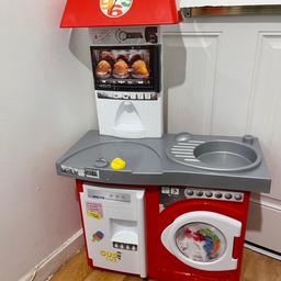Sold as seen. No tap.
Collect only. No offers.
From pet and smoke free house.
No returns. No delivery.