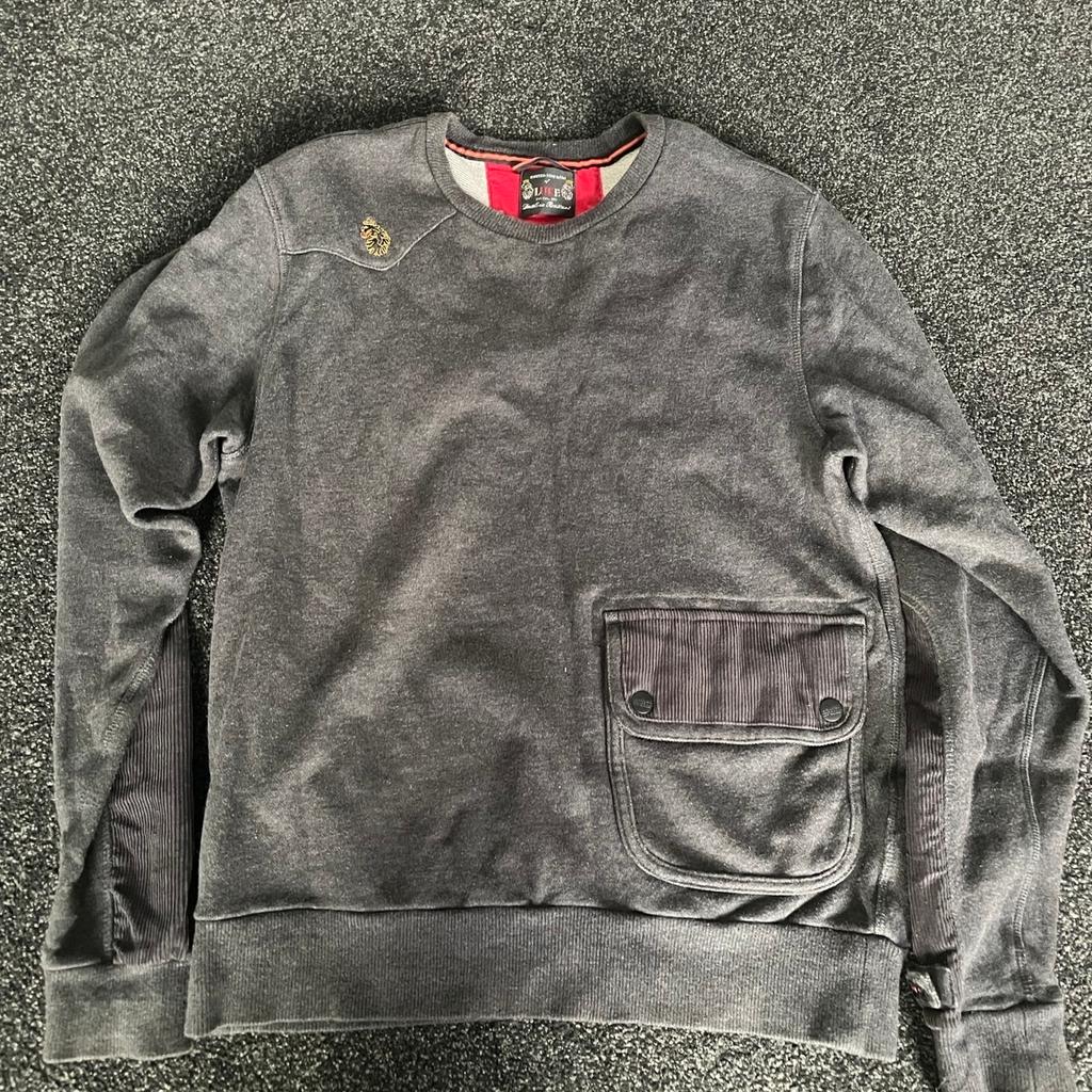 Nice grey LUKE jumper. This has been worn a few times but in very good condition