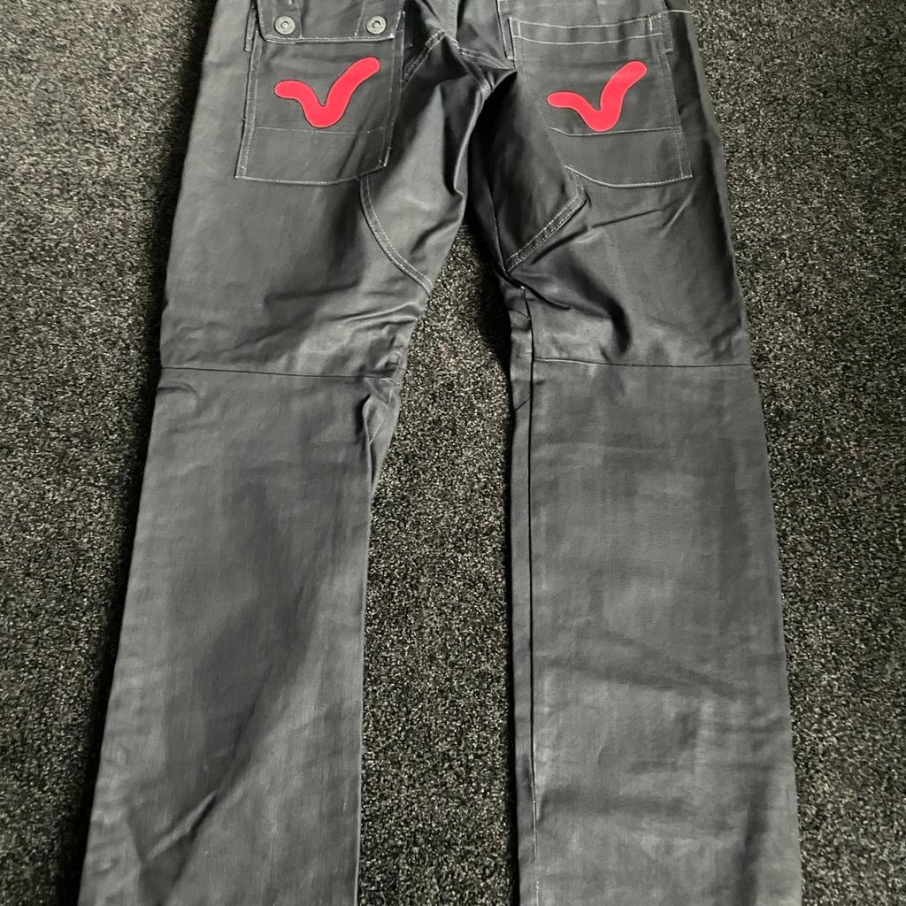 Black voi jeans, good condition only worn a few times