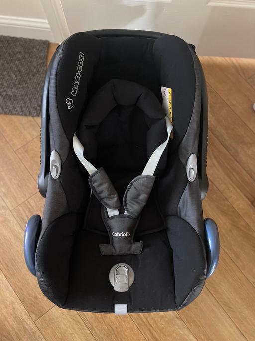 Buy & Sell North West London Kingsbury - North West London - Photos for Maxi cosi car seat (cabriofix)