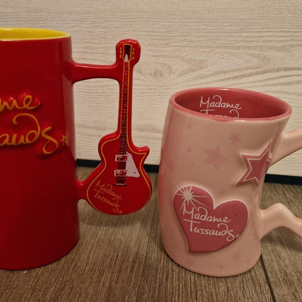 Madame Tussauds 3D Red Large Mug Guitar Handle Collectable Merlin Attractions
In very good condition
£15 each
Colletion LS12