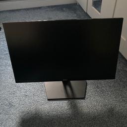 Dell monitor
60hz
21” (corner to corner)
Excellent condition no scratches or any marks
Smoke and pet free home