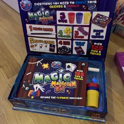 Hardly been used Magic set

Excellent condition - one small Pom Pom is missing but completely usable. A shame to throw away as daughter has outgrown item

Marked age 8+