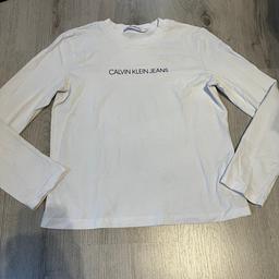 Calvin Klein Langarm Shirt Weiß Größe S um 10€

Calvin Klein Shirt rot Größe S um 10€

Guess Shirt pink Größe Xs um 12€

Abholung 3105 Unterradlberg oder Versand 3,70€