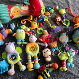 Large sensory interactive baby bundle of toys in good used condition. Tummy time roller cushion/pillow; lots of pram /car seat / baby gym toys

Pets and smoke free home