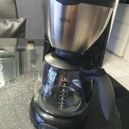 Biete kaffeemaschiene von Braun mit Wasserfilter wegen Neu Anschaffung von Kaffeevollautomat