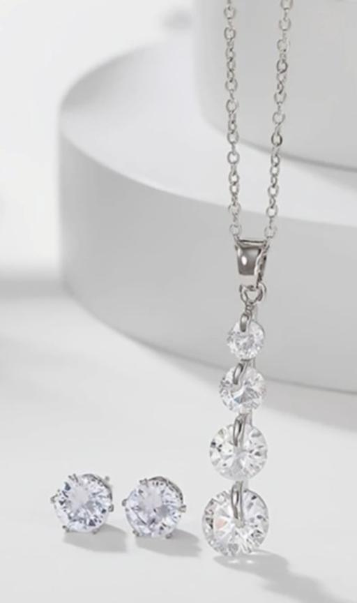 Buy & Sell Greater Manchester Rochdale - Photos for Ladies sterling silver jewellery set. Earring