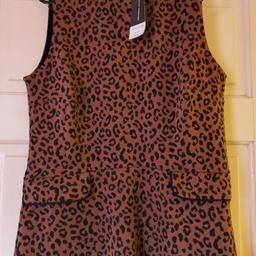 Brand new with tags
Ladies dress perfect for work
Brown colour
Leopard Cheetah print
Has a spare button
Brand Dorothy Perkins
£10
Smoke free pet free house
Message me for postage enquiries

See my other ads for more items
Thankyou