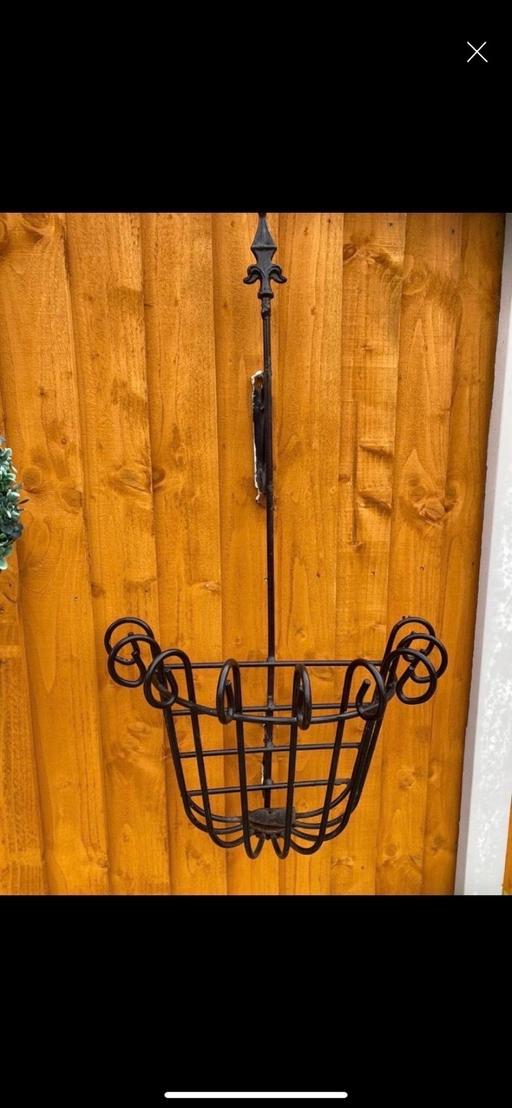 Buy & Sell West Midlands Dudley - Photos for Wrought iron wall planter