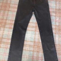 Jack & jones
Skinny fit “ Liam” denim jeans
Waist 28”
Leg 30”
Good clean condition
Hardly worn
From a smoke free pet free home
Listed on multiple sites
Retail price paid £40