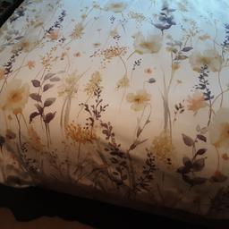 Duvet and fitted grey sheet plus two pillow cases all new and never used for double bed