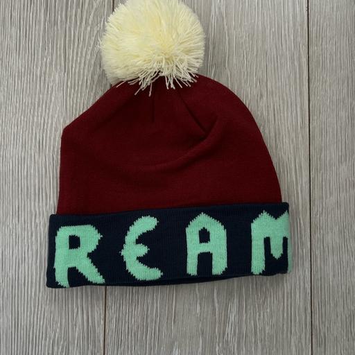 Buy & Sell West London West Kensington - West London - Photos for Bobble Beanie Red