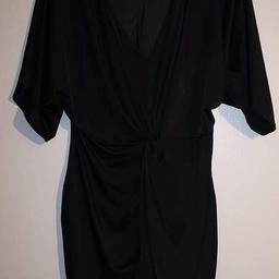 Boohoo Black dress size 12
Collection burscough or willing to post if you can pay through paypal and cover the p&p charges
Please take a look through my other items