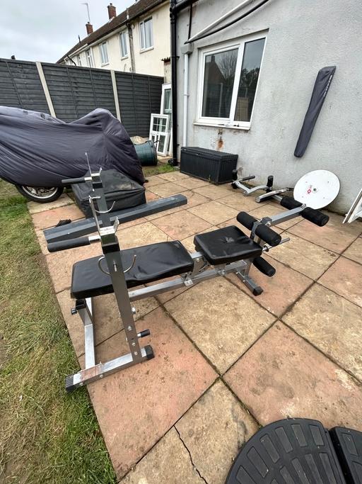 Buy & Sell North Northamptonshire Rockingham - North Northamptonshire - Photos for Weight bench with leg extension