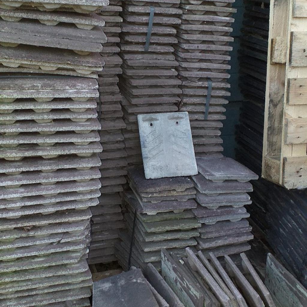 Roof tiles,bricks... in LU4 Farm for £500.00 for sale Shpock