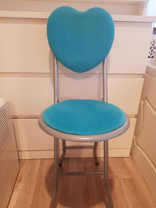 Buy & Sell Nottinghamshire Ashfield - Photos for Blue heart folding chair