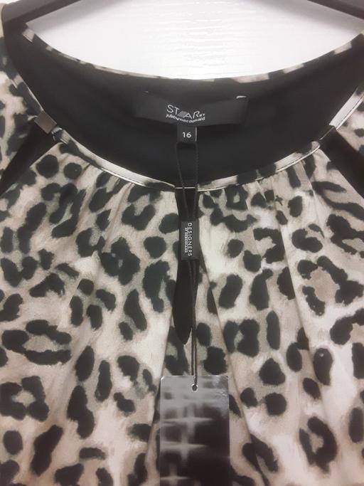 Buy & Sell York Strensall - York - Photos for ANIMALPRINT DRESS SIZE 16 STAR ( NEW)