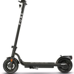 Brand new e scooter, used only once on a day trip. Has a few scratches on it from delivery but was told from manufacturer that it’s normal.
Bought for £399 few months back.
I have the booklet and warranty still valid.