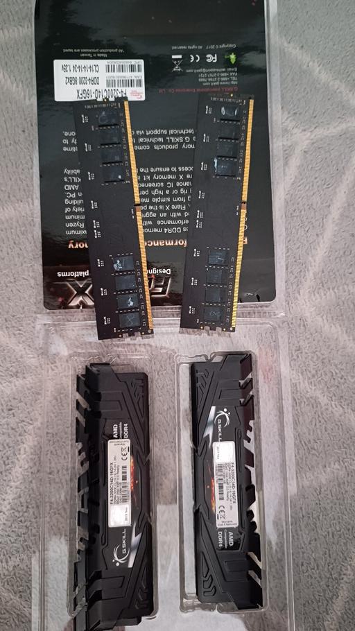 Buy & Sell East London Forest Gate - East London - Photos for 3200cl14 Flare X Samsung B-die DDR4 16GB