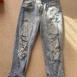 Forever 21 Ripped Jeans. 30” waist. Mid/high waisted.