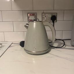 Swan kettle