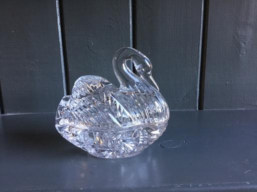 Buy & Sell Suffolk East Suffolk - Photos for Vintage Glass Swan Trinket Pot