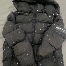 Black NVLTY Puffer Jacket.
Worn a few times but in good condition.
Size M but can be a good fit for someone who’s an S and an L.
The waist tighter snapped reason for why it’s going for cheap.

COLLECTION ONLY.