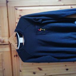 Original Alprausch Pullover für Herren, Gr. L
Dunkelblau / schwarz mit Brusttasche
Ca. 3x getragen, passt von der Größe nicht mehr.
100% Baumwolle