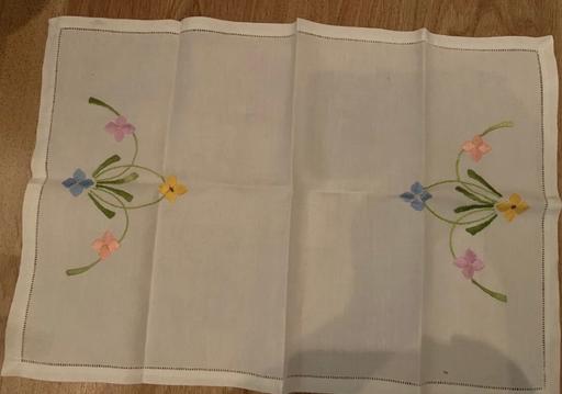 Buy & Sell Surrey Guildford - Photos for Vintage embroidered cotton tea tray cloth