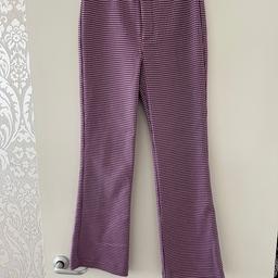 Hi and welcome to this beautiful looking ladies Zara Black/Pink Check Mini Flare Slim Trousers Size XS uk 6 in mint condition thanks