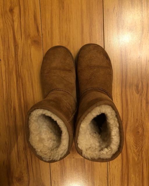 Buy & Sell South West London Nine Elms - South West London - Photos for UGG boots UK 3.5 EU 36 Beige Brown