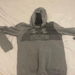 Youth xl under armour hoodie in grey can deliver locally reduced no offers!!!!!!!