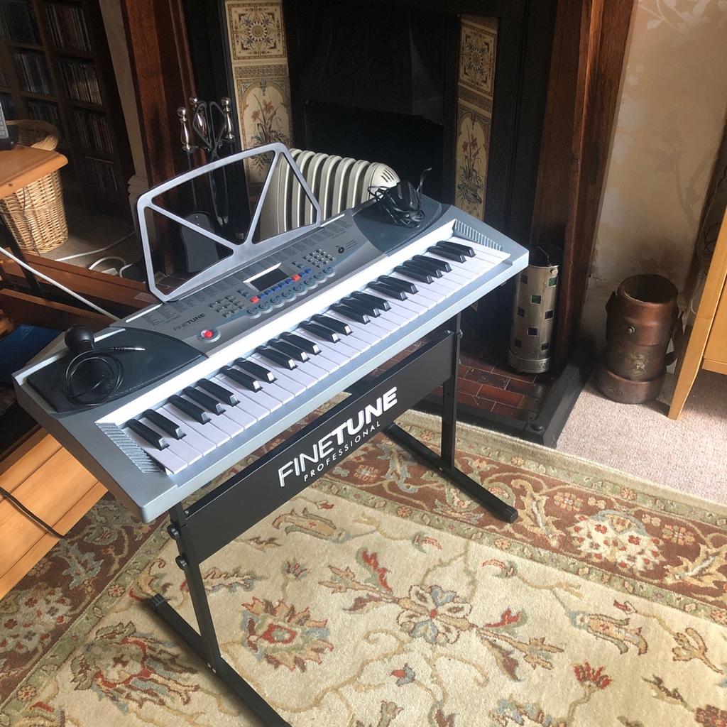 Fine tune Keyboard in B73 Birmingham für 25,00 £ zum Verkauf | Shpock DE