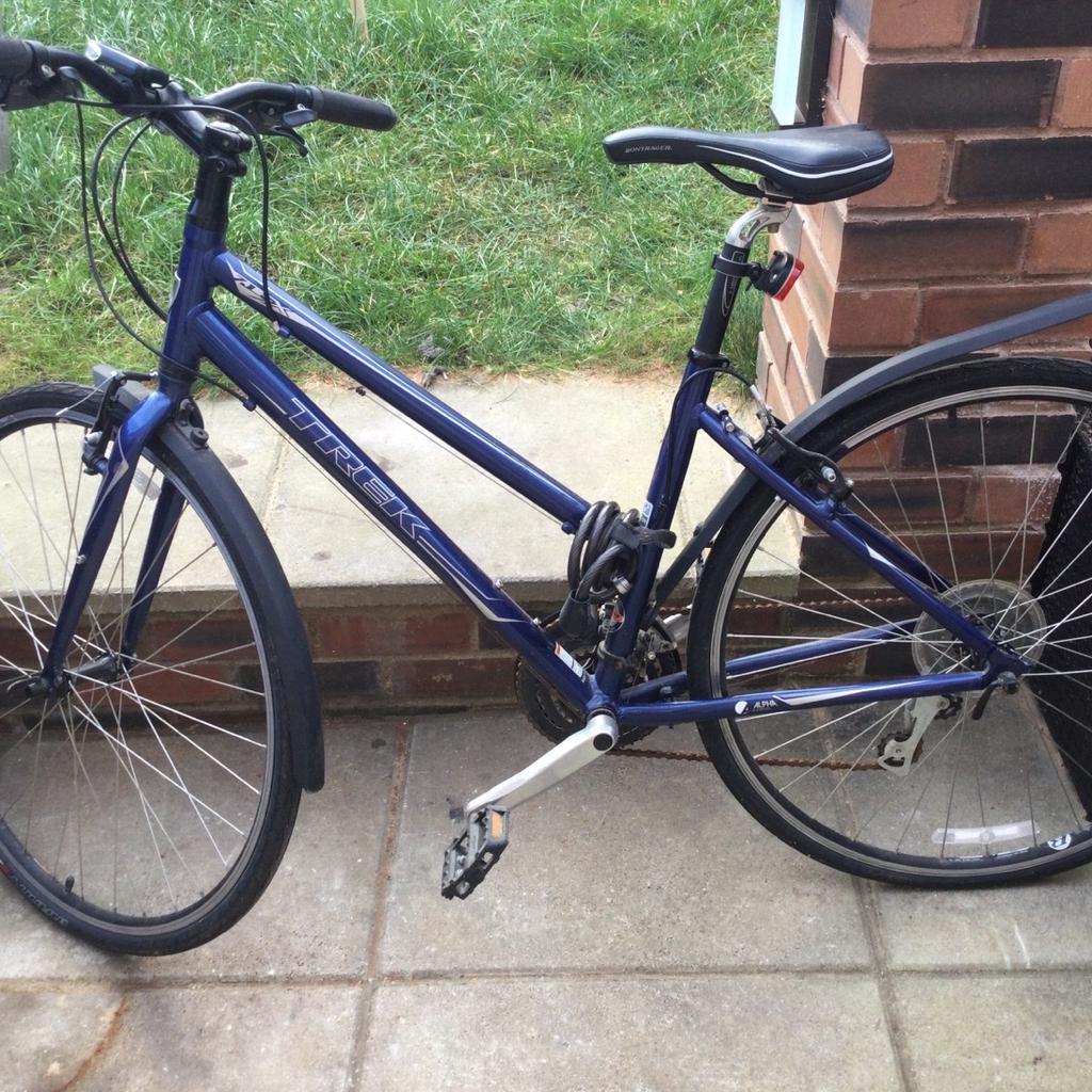 Women’s trek bike used few times, good condition, could do with a new chain as old one a bit rusted, collection only.