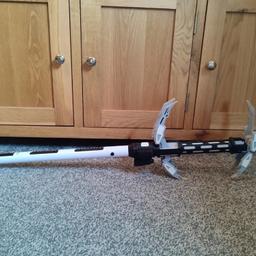 Star Wars Jedi First Order Judicial Laser Axe Executioner Blade

Light up Cosplay

Good condition, as shown.

Collection in Orrell WN5 area or can post for £6