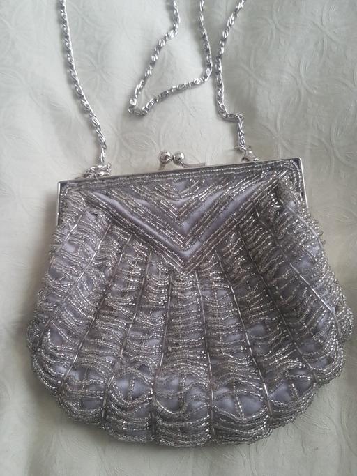 Buy & Sell Greater Manchester Manchester - Photos for Bijoux Terner Beaded Clutch