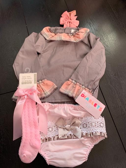 Buy & Sell Essex Harlow - Photos for 💕💕Spanish baby jam pants set💕💕